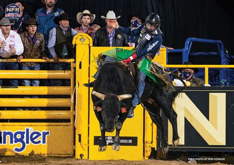 Josh Frost has won four-consecutive Linderman Awards, 2019, 2021, and 2022 (no Linderman was awarded in 2020). "It can be hard to balance two timed events when you're trying to win a gold buckle ...